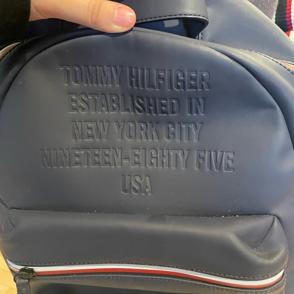 Tommy Hilfiger backpack - Picture 2 of 6